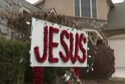 Konflikt sąsiedzki. Poszło o napis "Jezus"