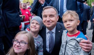 Wasilewski: Andrzej Duda stara się być bohaterem jak z bajki (Opinia)