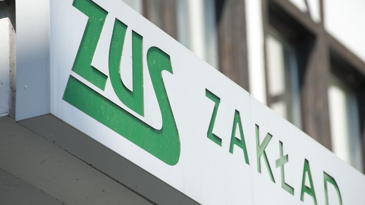 - Uspokajam od razu, że list z ZUS-u nie jest żadnym wezwaniem do zapłaty - mówi prezes ZUS.