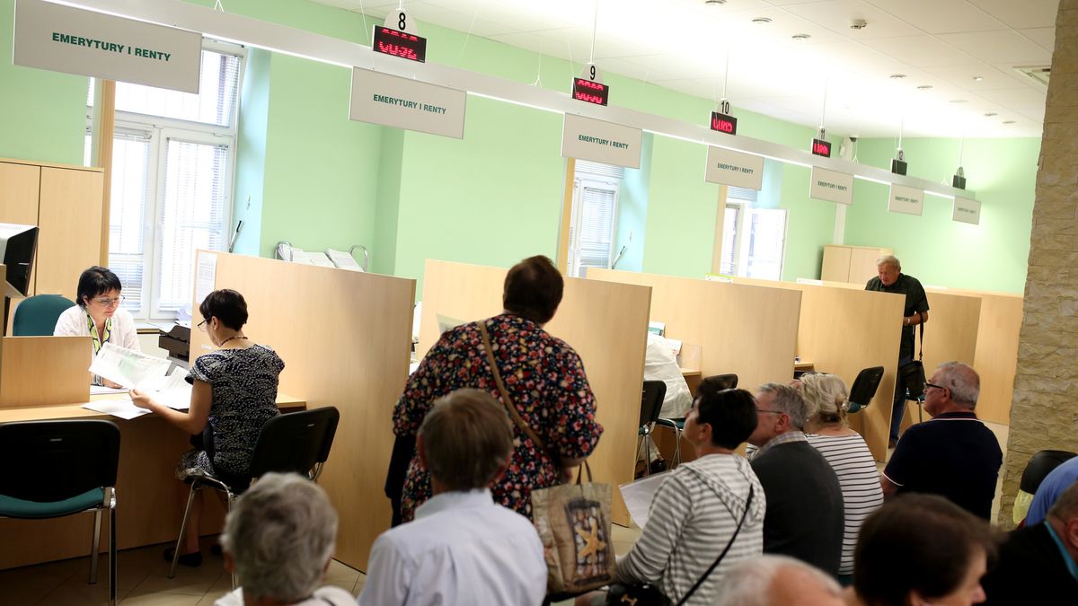 ZUS czeka z wyrównaniem emerytur 143 tys. kobiet 