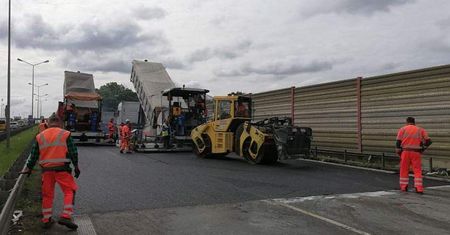 Autostrada czasowo bez opłat. Powodem ogromny korek