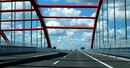 Autostrada A4. Atak pseudokibiców na busa