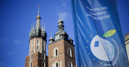 Silny samorząd – demokracja i dyplomacja