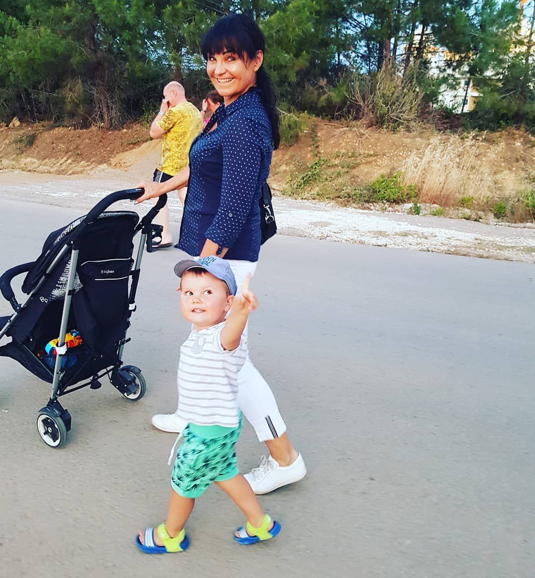 Iwona Pavlović z wnukiem