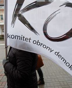 Przy Stoczni Gdańskiej krzyczeli "Konstytucja". Policja stawia im zarzuty