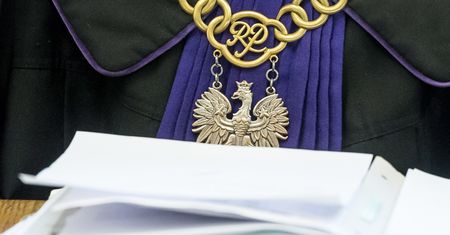 Częstował koleżanki pączkami ze swoim nasieniem. Zapadł wyrok w bulwersującej sprawie