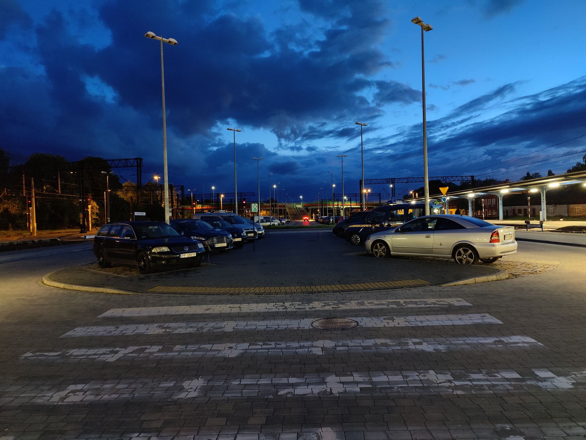 Nieoszlifowany diament. Test OnePlusa 9 Pro 26