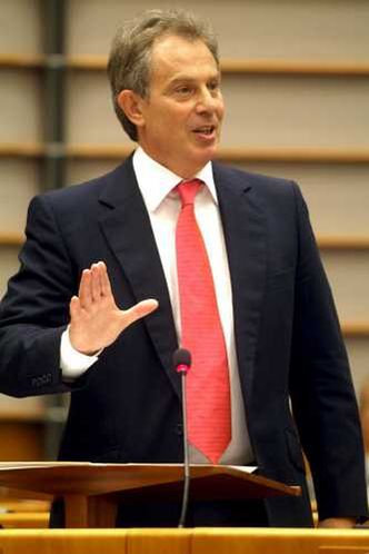 "Radykalny islam rosnącym zagrożeniem dla świata". Tony Blair apeluje o jedność