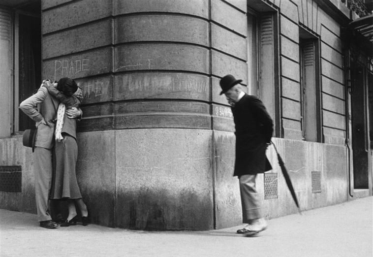 Fotografie uliczne z Francji z lat 1930-70