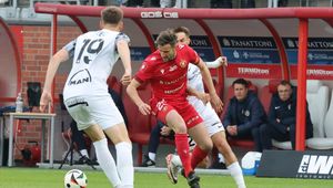 Widzew Łódź przerwał fatalną serię. Dwa kosztowne błędy Puszczy