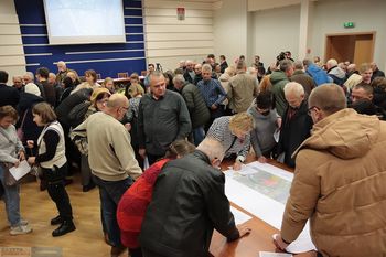 Jest kolejny sprzeciw wobec wybranego wariantu trasy S10. W GDDKiA interweniuje senator Stanisław Pawlak. Zdjęcia