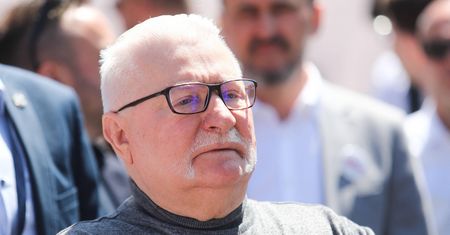 Zapytali Wałęsę o Kaczyńskiego i Morawieckiego. Mówi o "wstydzie"