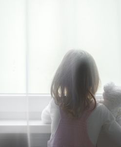 Ponad 90 dziewcząt było wykorzystywanych seksualnie w australijskich ośrodkach opieki