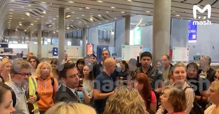 Chaos na lotnisku w Petersburgu. Wszystko przez atak dronów