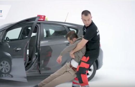 AXA wspiera świadomość udzielania pierwszej pomocy w kampanii „Kierunek Ratunek”