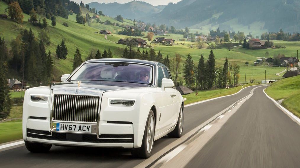 Rolls-Royce to coraz popularniejsza marka w najbiedniejszym kraju Unii Europejskiej.