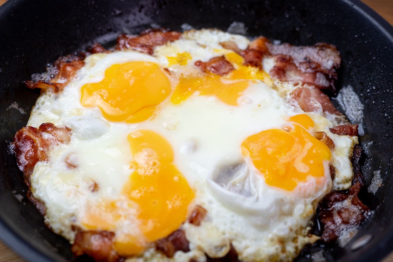 Jamie Oliver reveals ultimate trick for perfect fried eggs