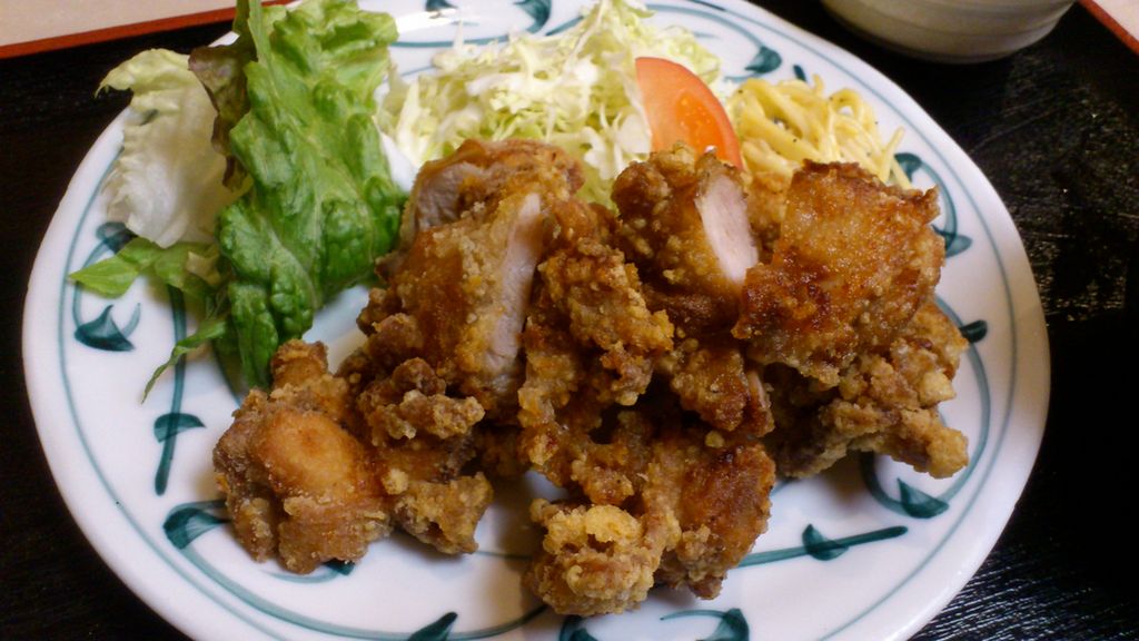 Korpus drobiowy smażony w cieście (mięso i skóra)