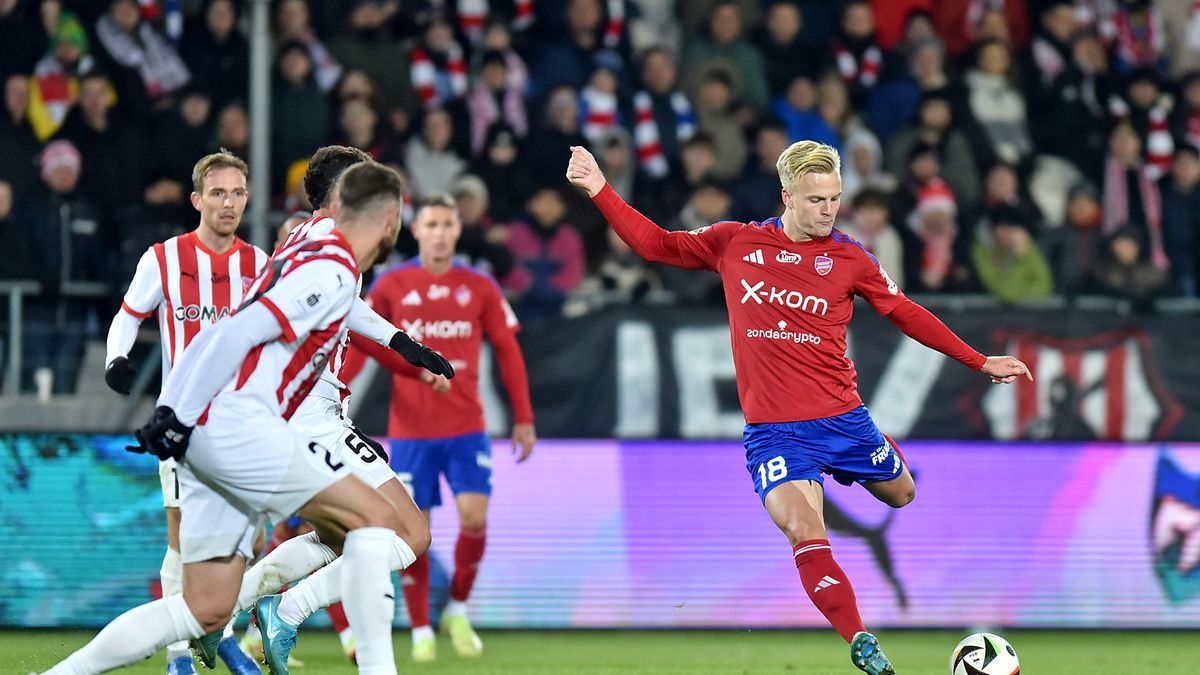 WP SportoweFakty / Krzysztof Porębski / Brunes w meczu z Cracovią
