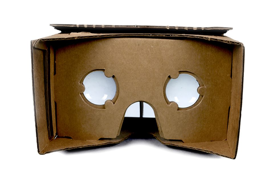 Google eksperymentuje z goglami VR... z kartonu