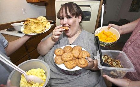 Obrzydliwa dzienna dieta najgrubszej kobiety na świecie 19