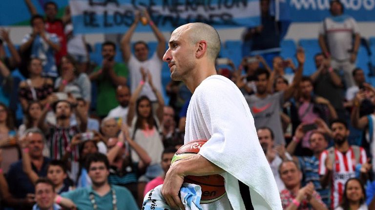 W 2004 roku Manu Ginobili poprowadził Argentynę do złotego medalu na igrzyskach w Atenach