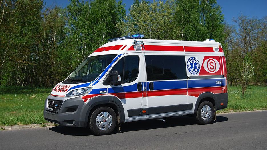 ambulans karetka pogotowie