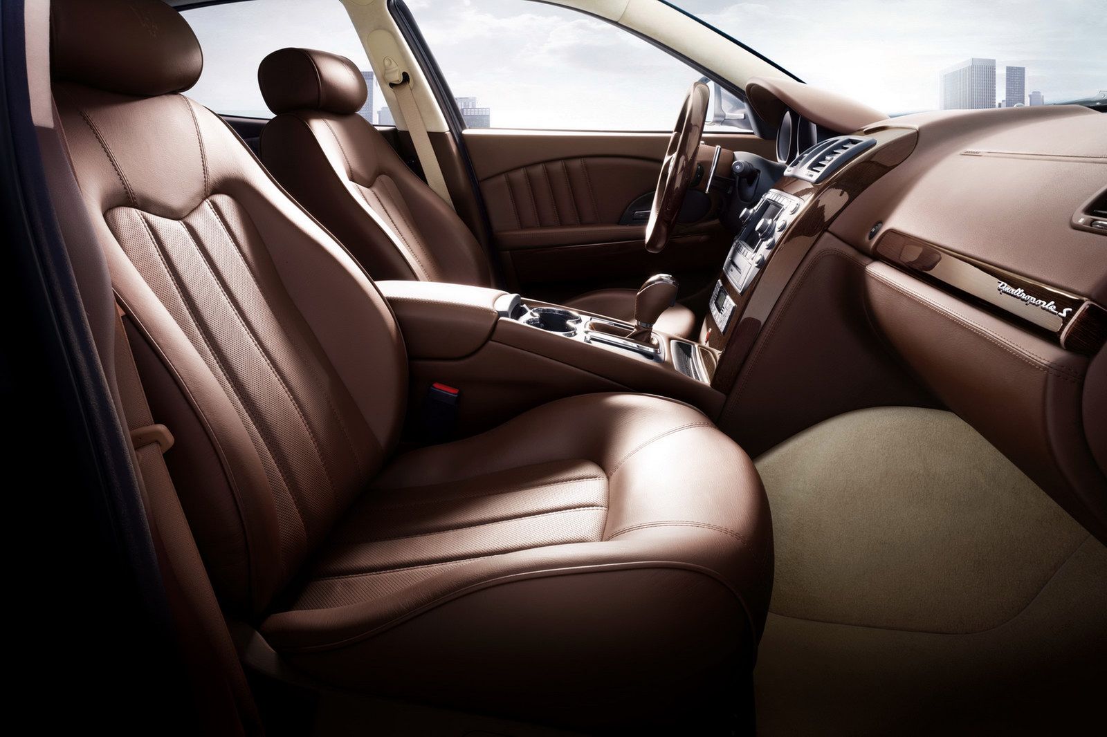 Maserati-Quattroporte