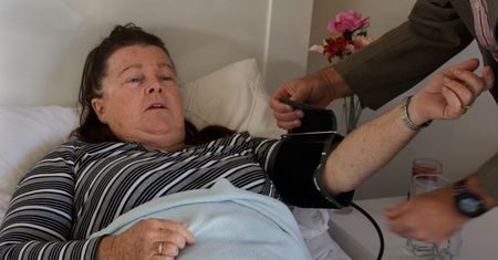 Choruje już 1/3 Polaków. "Niestety, przewidujemy dalszy wzrost"