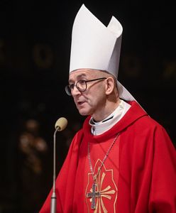 Kontrowersje wokół lekcji religii w szkołach. Abp Galbas mówi o "ludzkiej przyzwoitości"