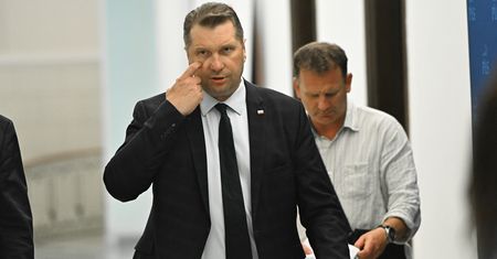 Przemysław Czarnek puszcza oko do PSL i Polski 2050 ws. składki zdrowotnej. "Chętnie pomożemy"