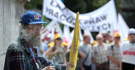 Związkowycy energetyki protestują w Warszawie