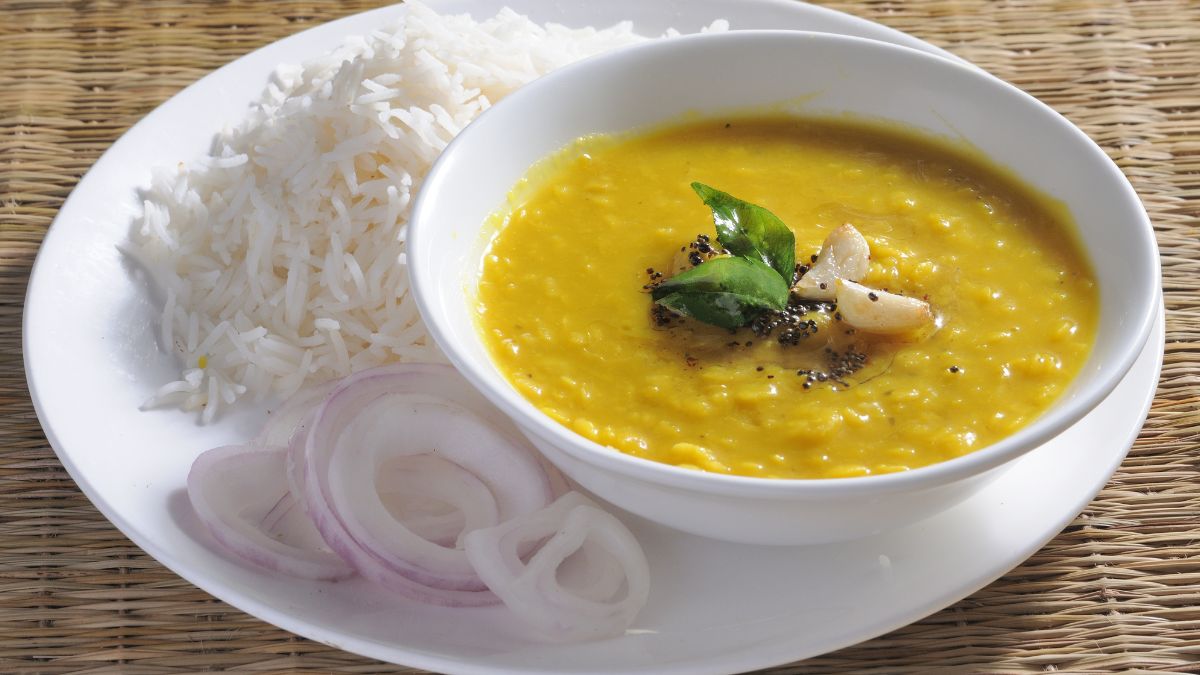 Rozgrzewający i sycący gulasz indyjski 