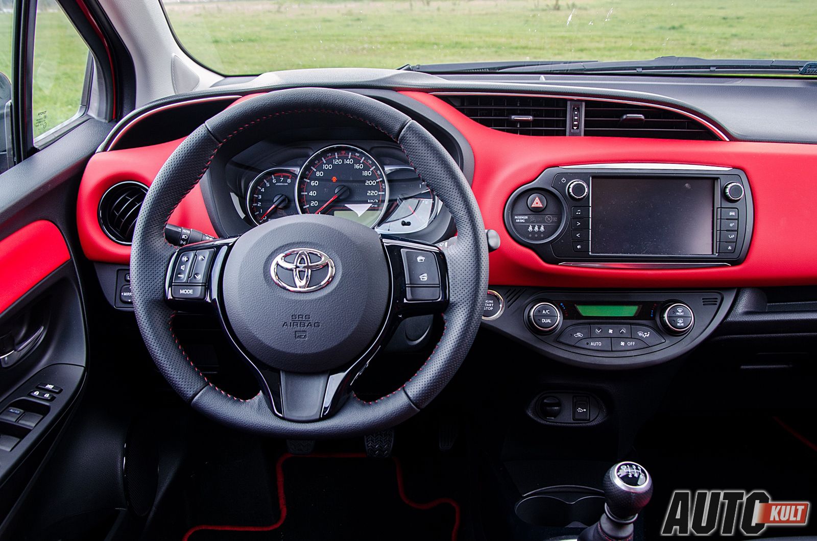 Nowa Toyota Yaris 1,33 Dynamic - test [galeria] 14