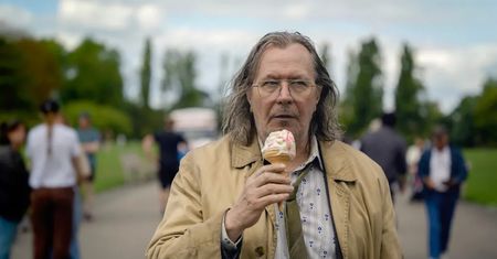 Książę William chciałby "porządnie umyć" Gary’ego Oldmana