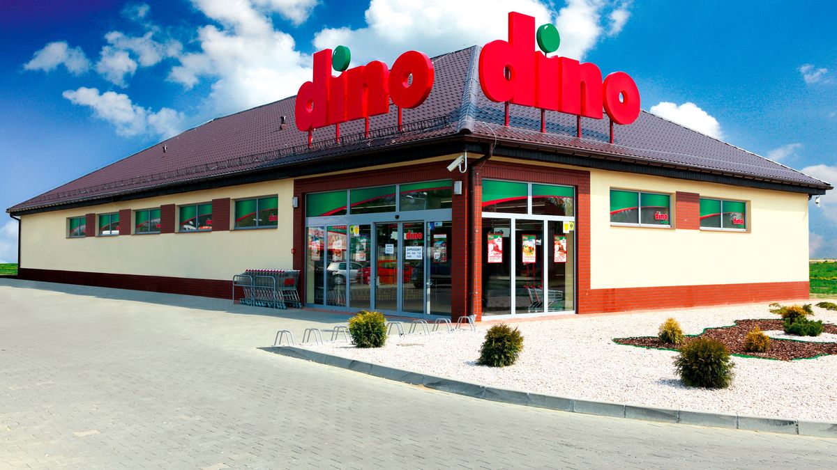 U pracownika sklepu Dino wykryto koronawirusa.