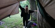 Nie każdy by się odważył tam spać. "Na początku ciężko było mi oswoić strach"