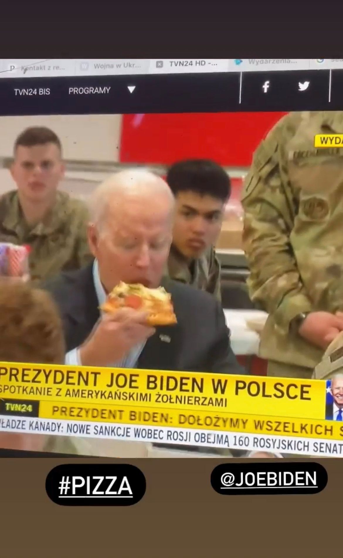 Joe Biden pałaszuje pizzę