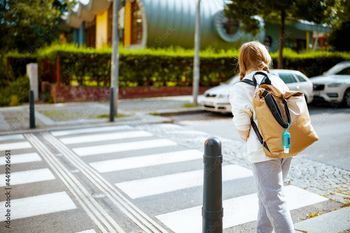 Szczecineckie piktogramy. Pojawiły się przy przejściach dla pieszych