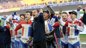 Czary mary w Wybrzeżu. Zawodnicy pomogą iluzjoniście