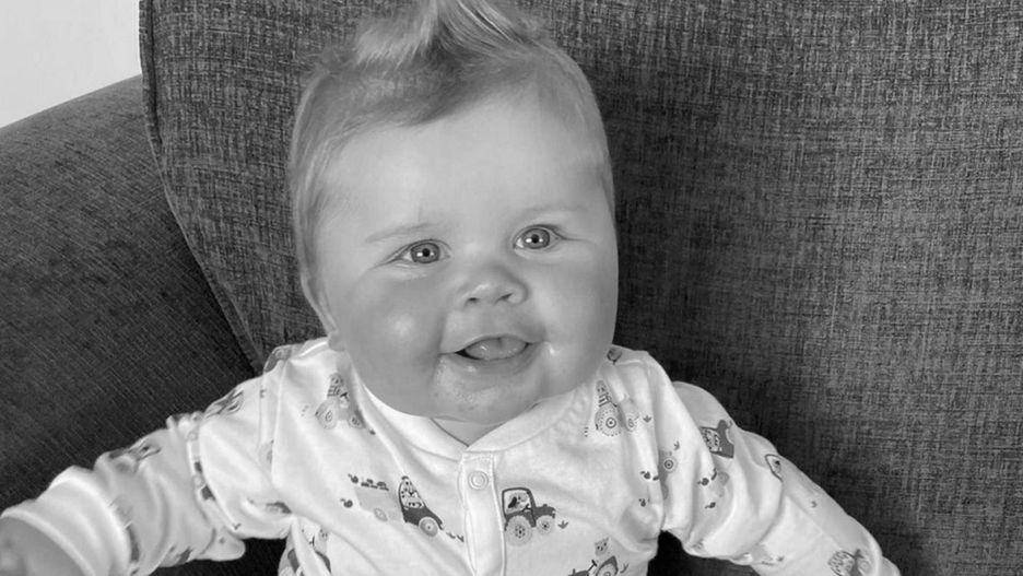 Tak długo potrząsała dzieckiem, które chciała adoptować, że zmarło. Zataiła prawdę