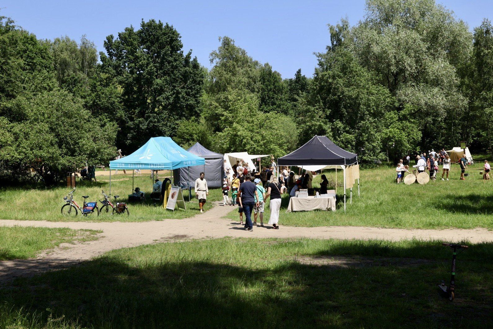 Piknik Archeologiczny w Lesie Bródnowskim