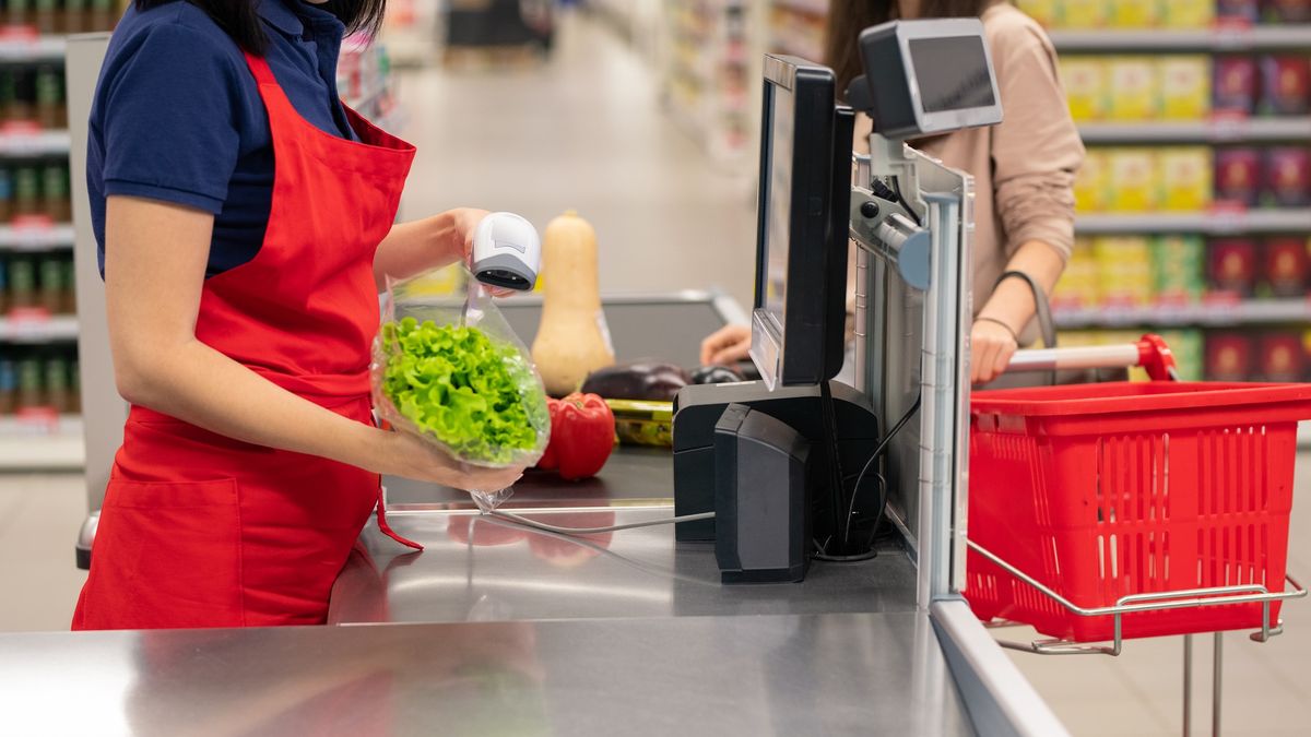 Kasjerka Biedronki obśmiała przedświąteczną rzeczywistość.