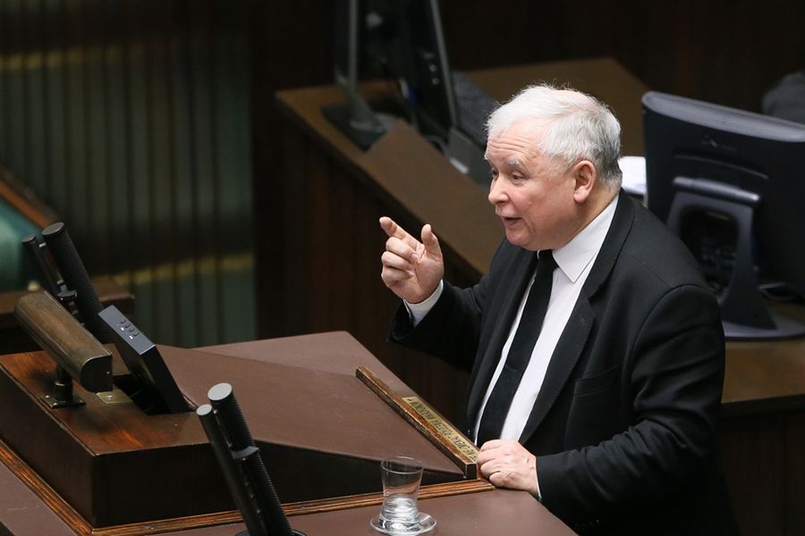 Kaczyński mówi w sejmie "wyłanczać". Posłowie protestują, ale prezes jest nieugięty