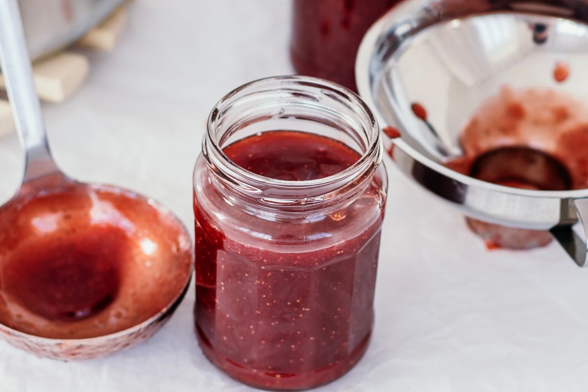 Homemade sugar-free jam