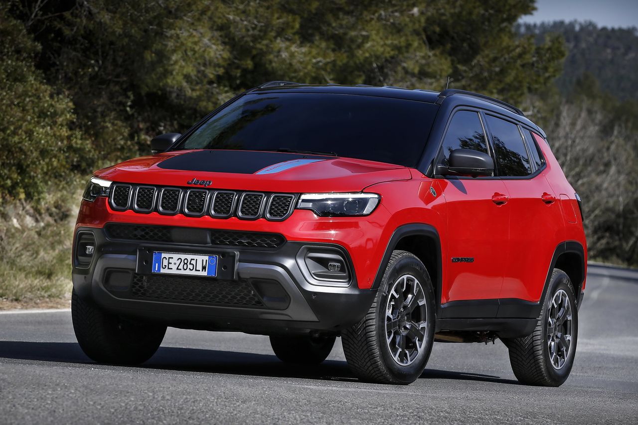 Jeep Compass ma trafić w europejskie gusta. Jest nowy, ale nie do końca