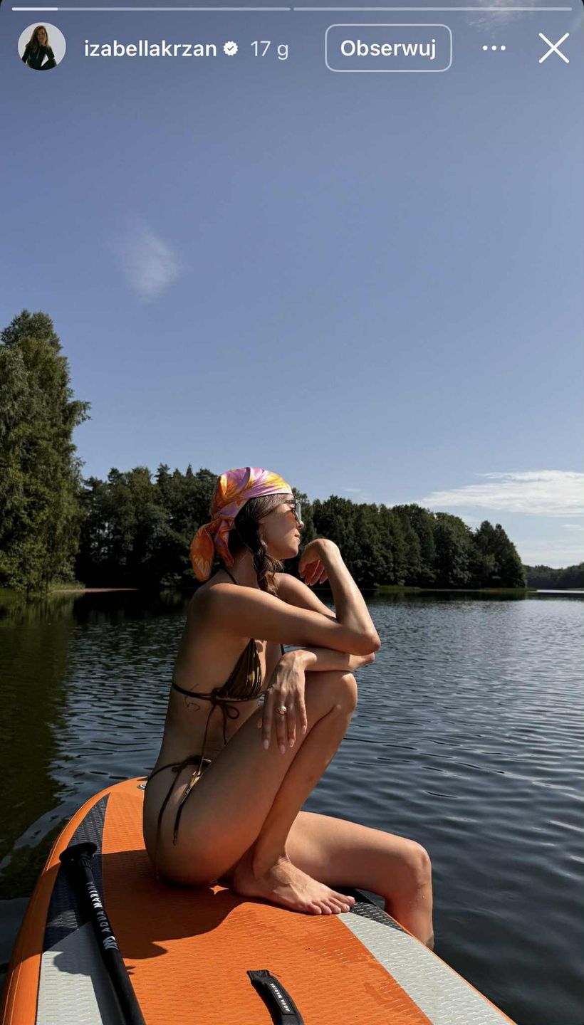 Izabella Krzan pozuje w bikini 