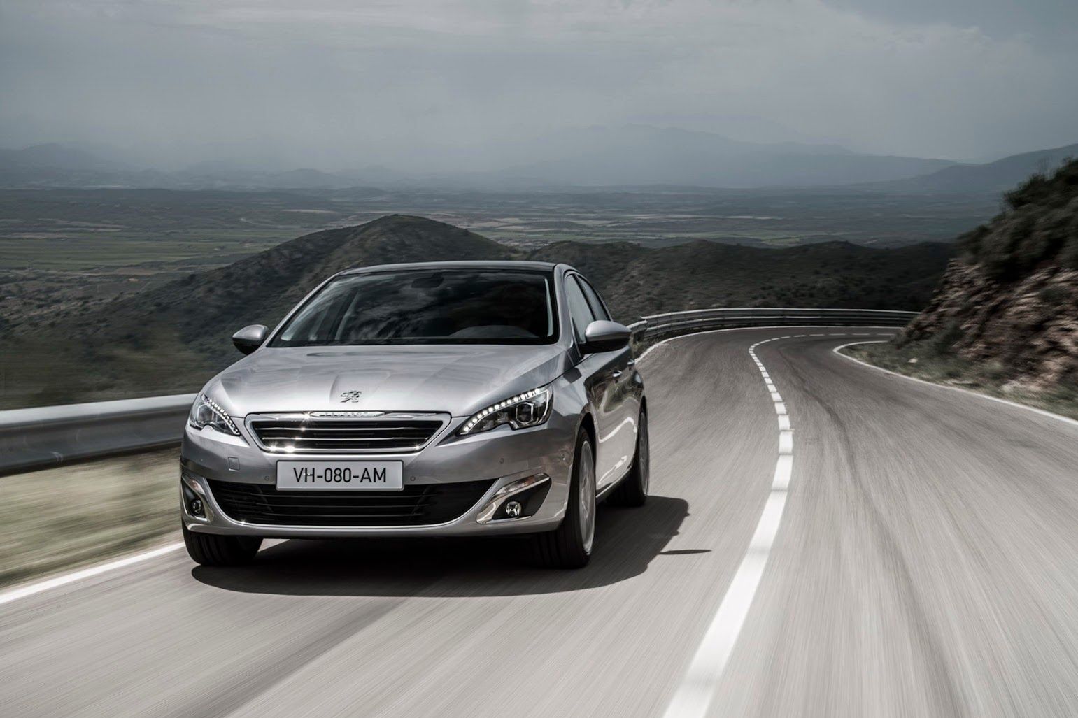 Nowy Peugeot 308 w obszernej galerii zdjęć 89