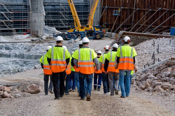 Ważne zmiany dla cudzoziemców w Polsce. "Podwyżki są bulwersujące"