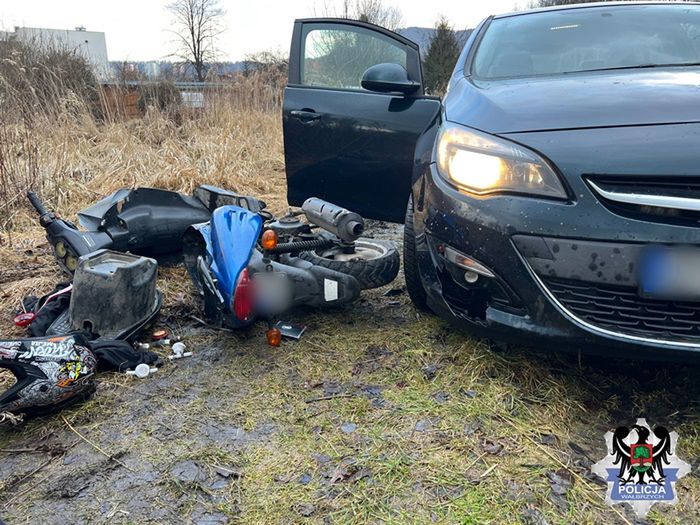 Nie zatrzymał się do kontroli. Miał przy sobie narkotyki